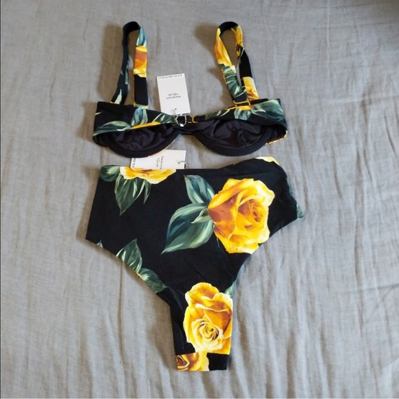 WeWoreWhat Sorrento Top Riviera Bottom Bikini Set Black Rose - Picture 12 of 14